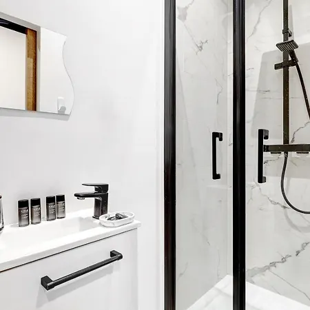 Leo Cozy Apartment *